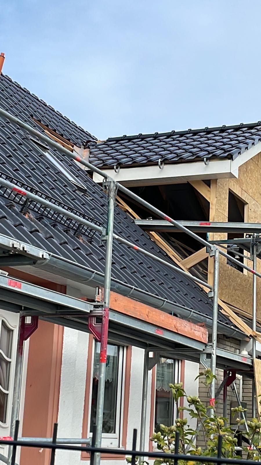 Dach & Hülle GmbH