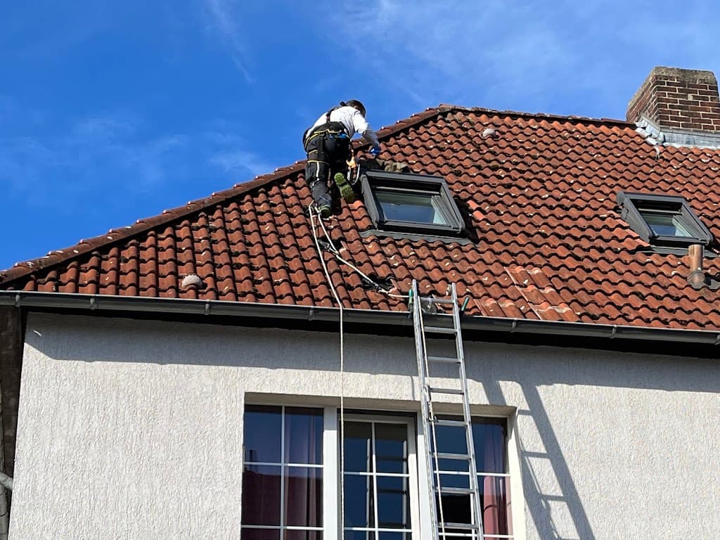 Stach Bedachungen Notdienst, Dachinspektionen und Reparaturen Dachdecker Hannover Niedersachsen