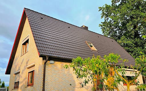MS Dach GmbH Dachreinigung Dachbeschichtung Dachrinnenreinigung — Kundenfoto