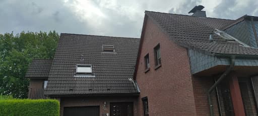 MS Dach GmbH Dachreinigung Dachbeschichtung Dachrinnenreinigung — Kundenfoto