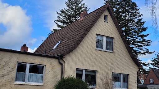 MS Dach GmbH Dachreinigung Dachbeschichtung Dachrinnenreinigung — Kundenfoto
