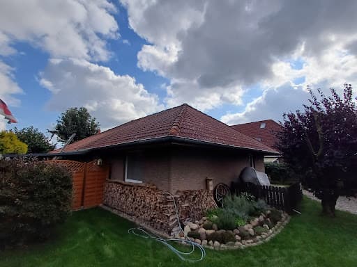 MS Dach GmbH Dachreinigung Dachbeschichtung Dachrinnenreinigung — Kundenfoto